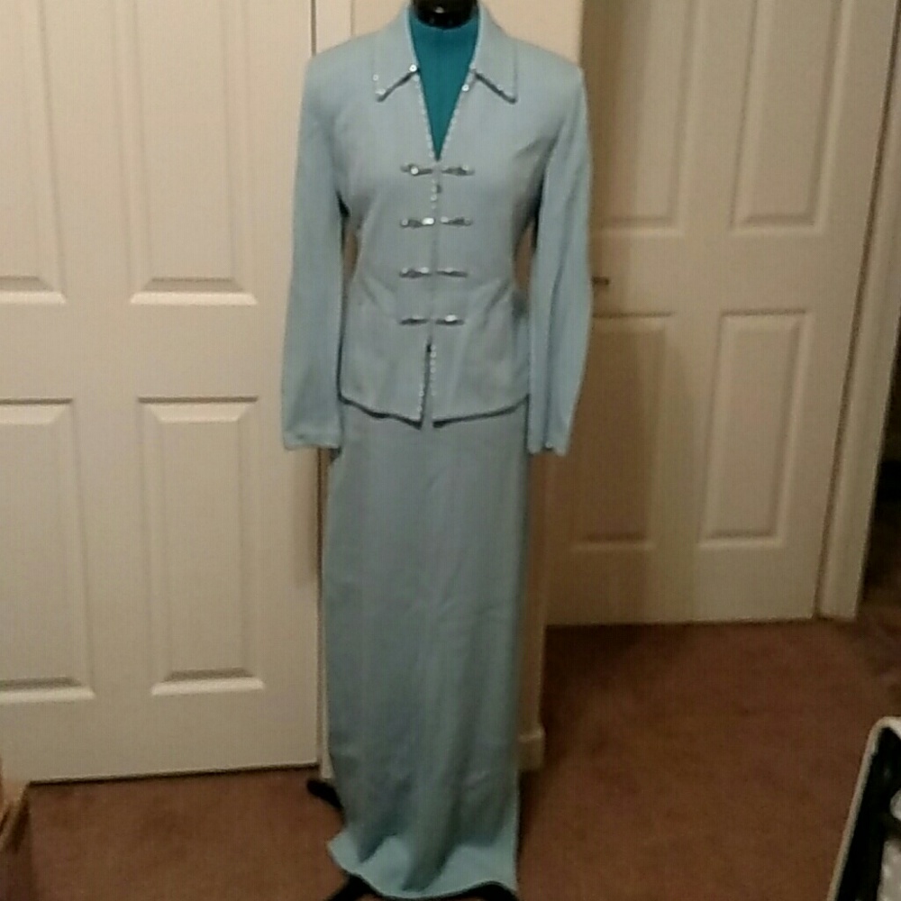 St. John Evening by Marie Gray Suit